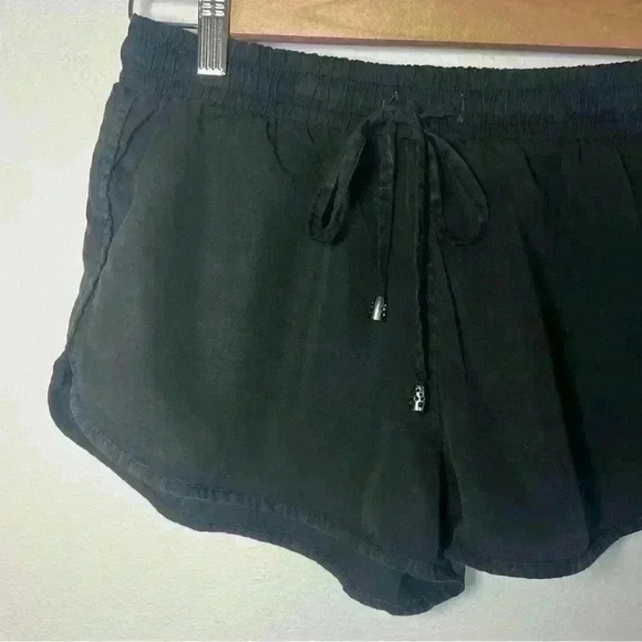 Lovestitch Women’s Shortie Black Shorts with Adjustable Tie Waist Size Small - Picture 3 of 9